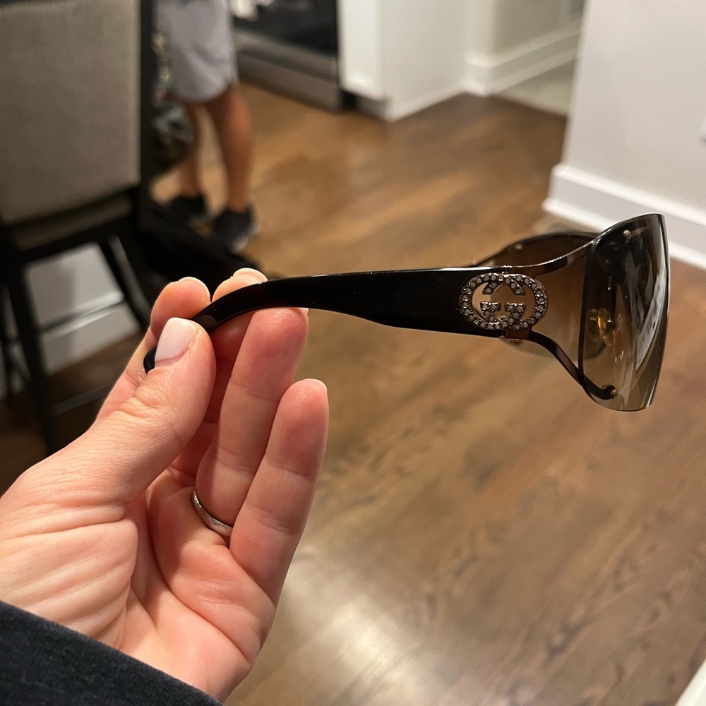 Gucci sunglasses